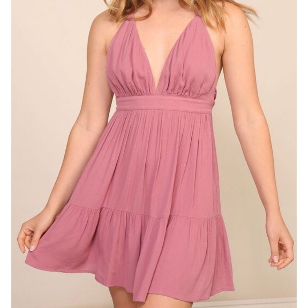 ❌SOLD OUT❌ COTTAGE DREAM PINK HALTER DRESS - Picture 1 of 4
